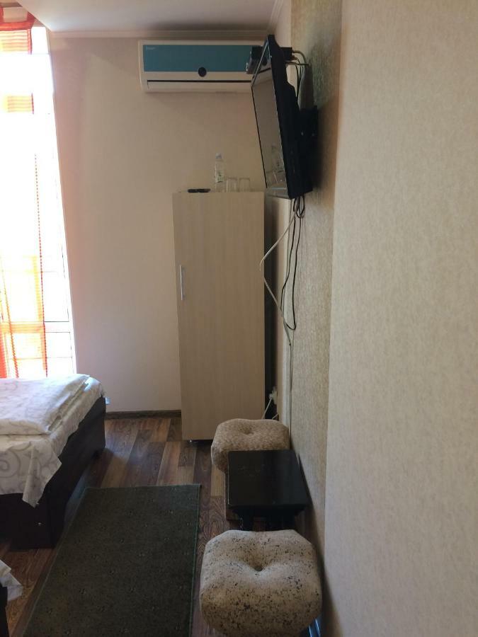 Hotel Paulina Falesti Extérieur photo
