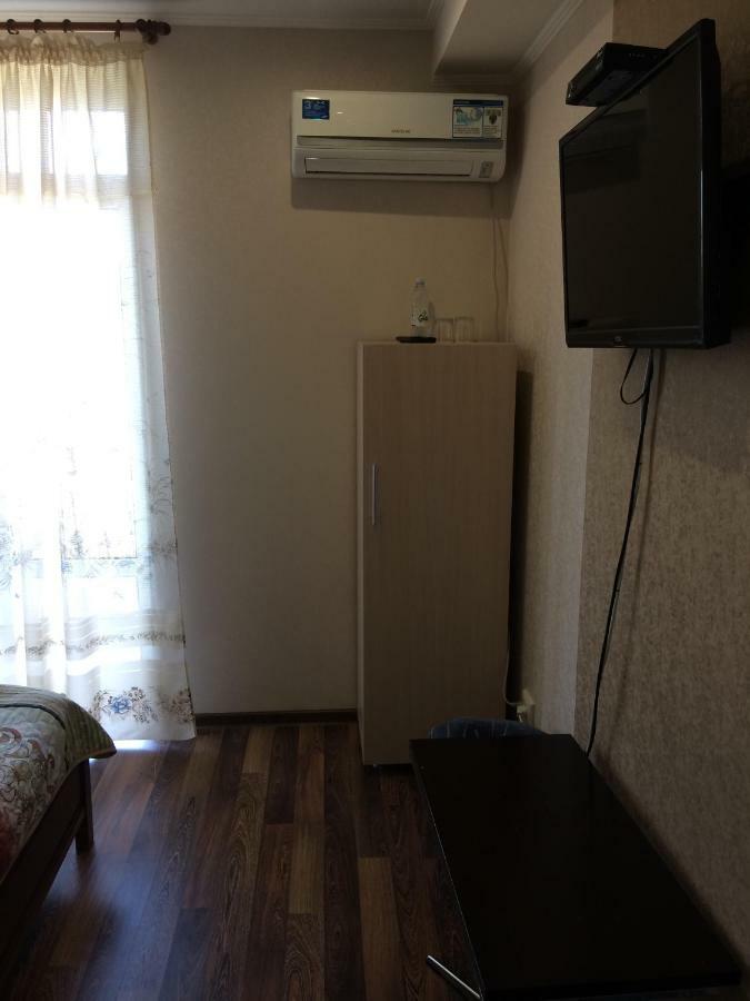 Hotel Paulina Falesti Extérieur photo